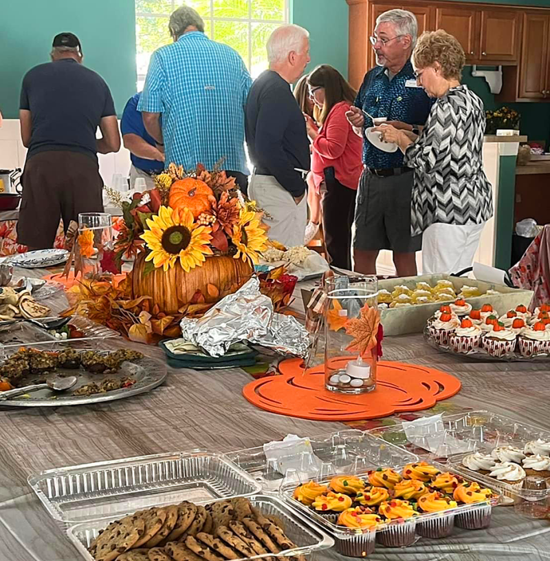 DESSERT TABLE
